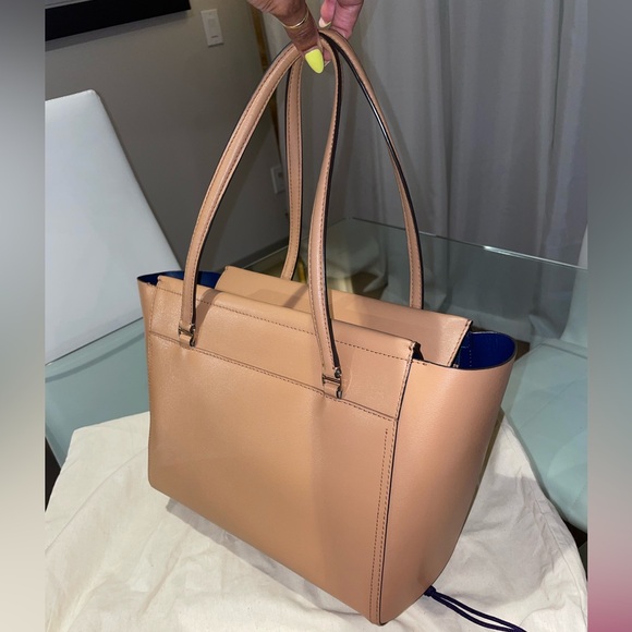 Tory Burch Parker Tote - Picture 3 of 14